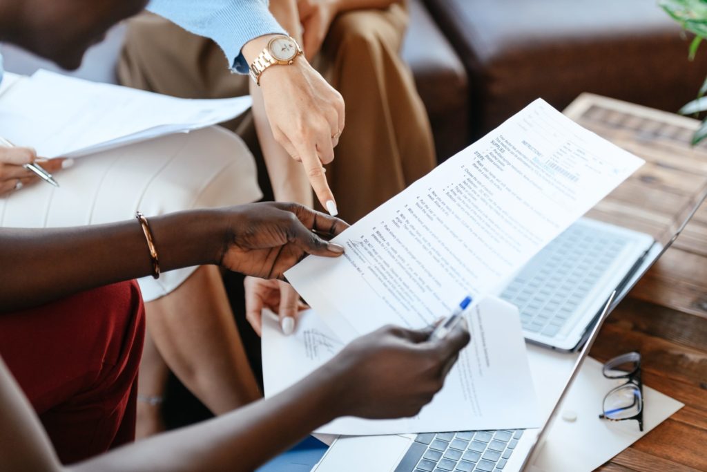 Modeling contracts